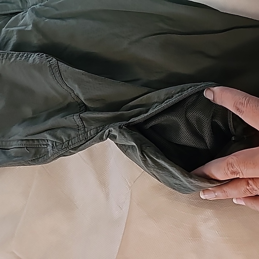 Athleta Green Pants Woman's Size 10 - Picture 12 of 16